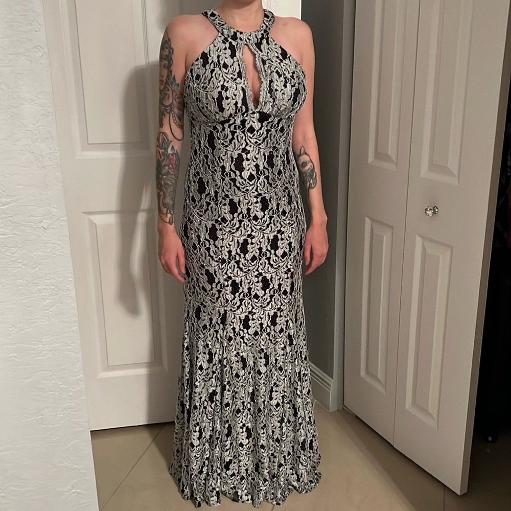 Women dress